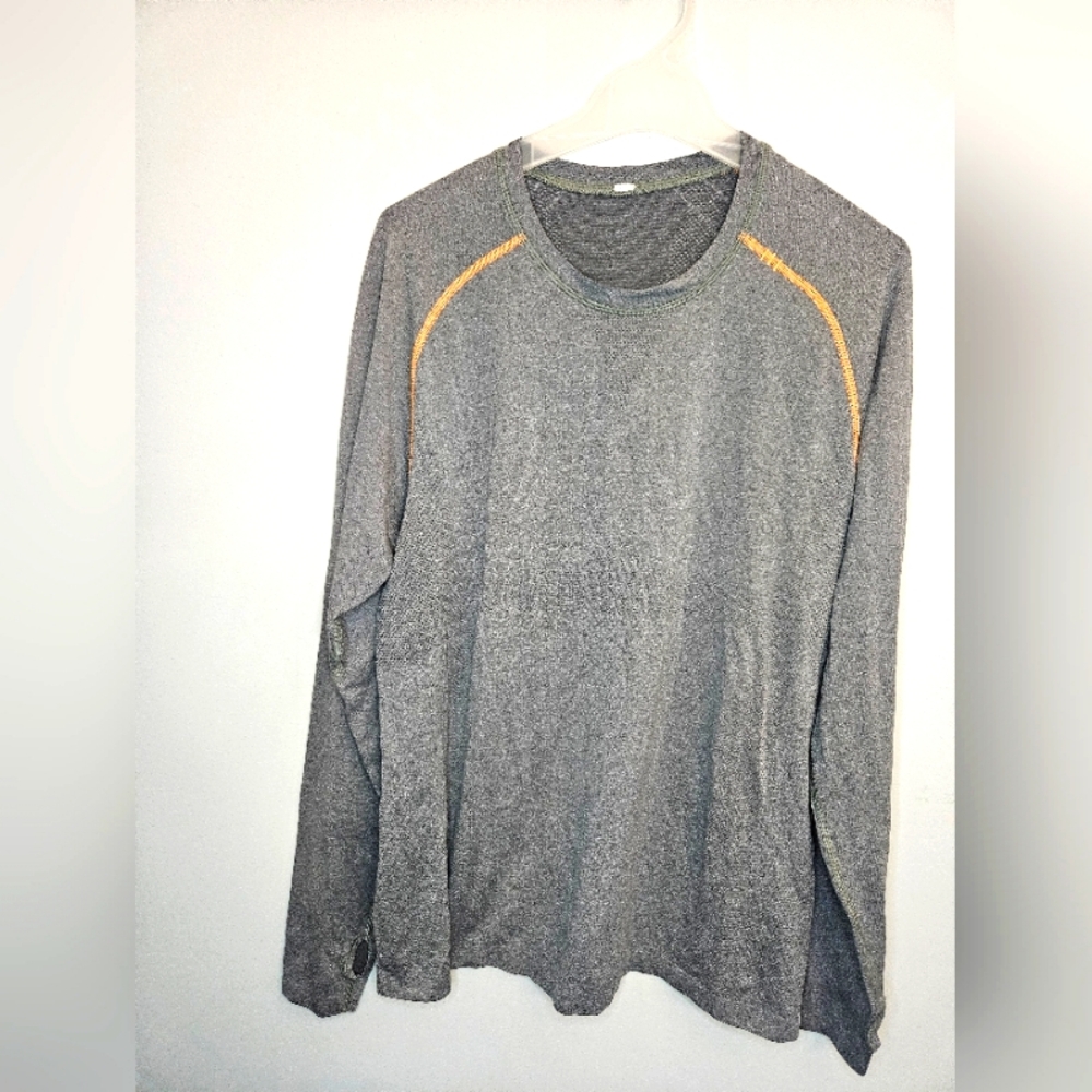 Lululemon Men's Metal Vent Tech Shirt L Gray Long Sleeve Base Layer Performance
